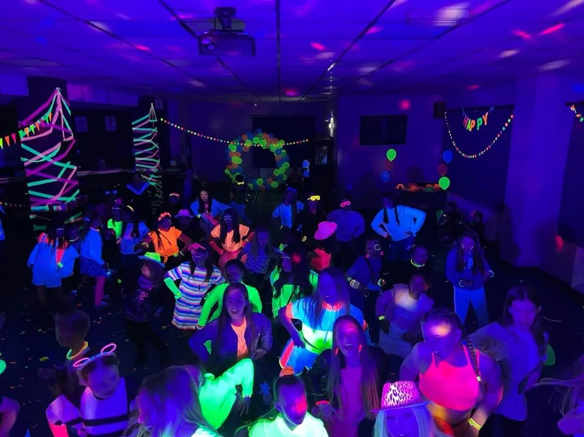 Neon Kids Party