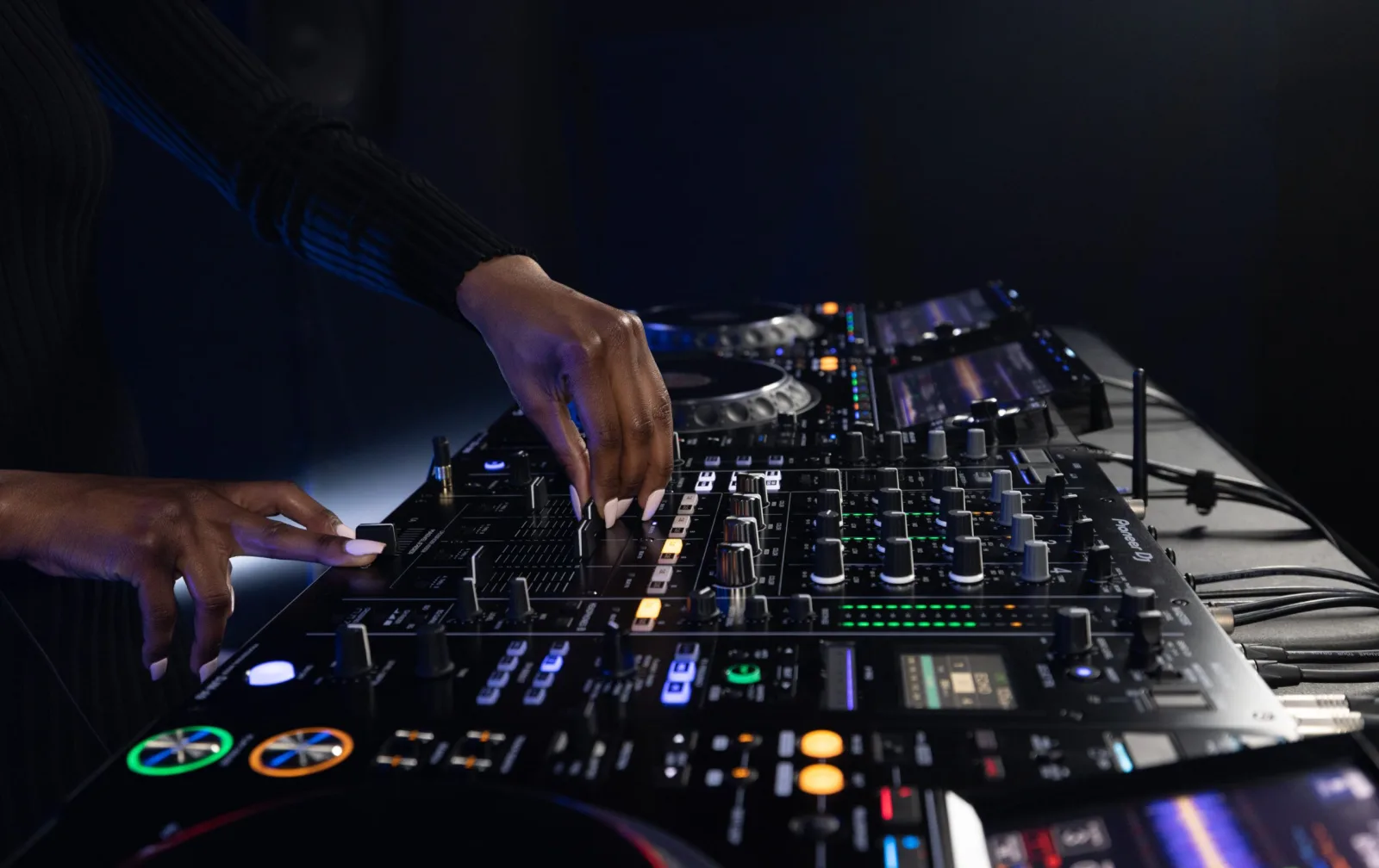 DJ Decks & Mixer Hire